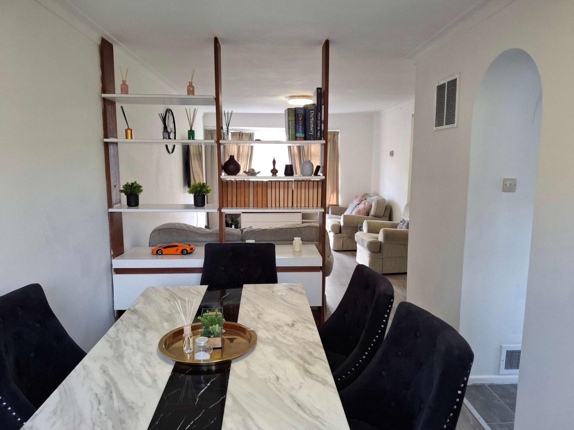Nicely Decorated 3 Bedroom House Near Heathrow, London Staines-upon-Thames Ngoại thất bức ảnh